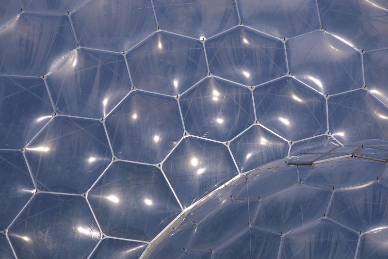close up on the dome of the eden project